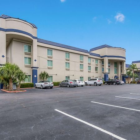 Clarion Inn & Suites Central Clearwater Beach Zewnętrze zdjęcie