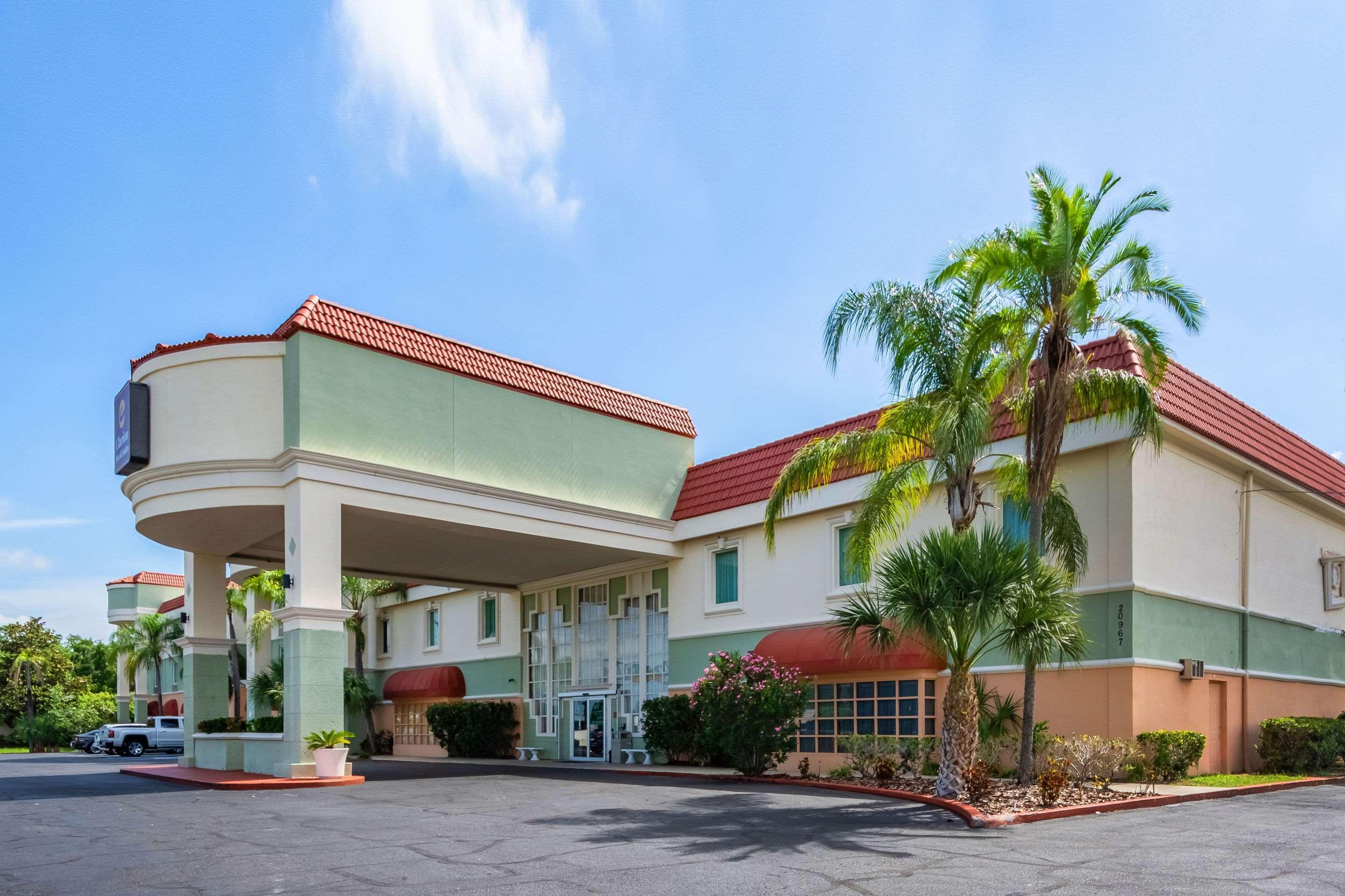 Clarion Inn & Suites Central Clearwater Beach Zewnętrze zdjęcie